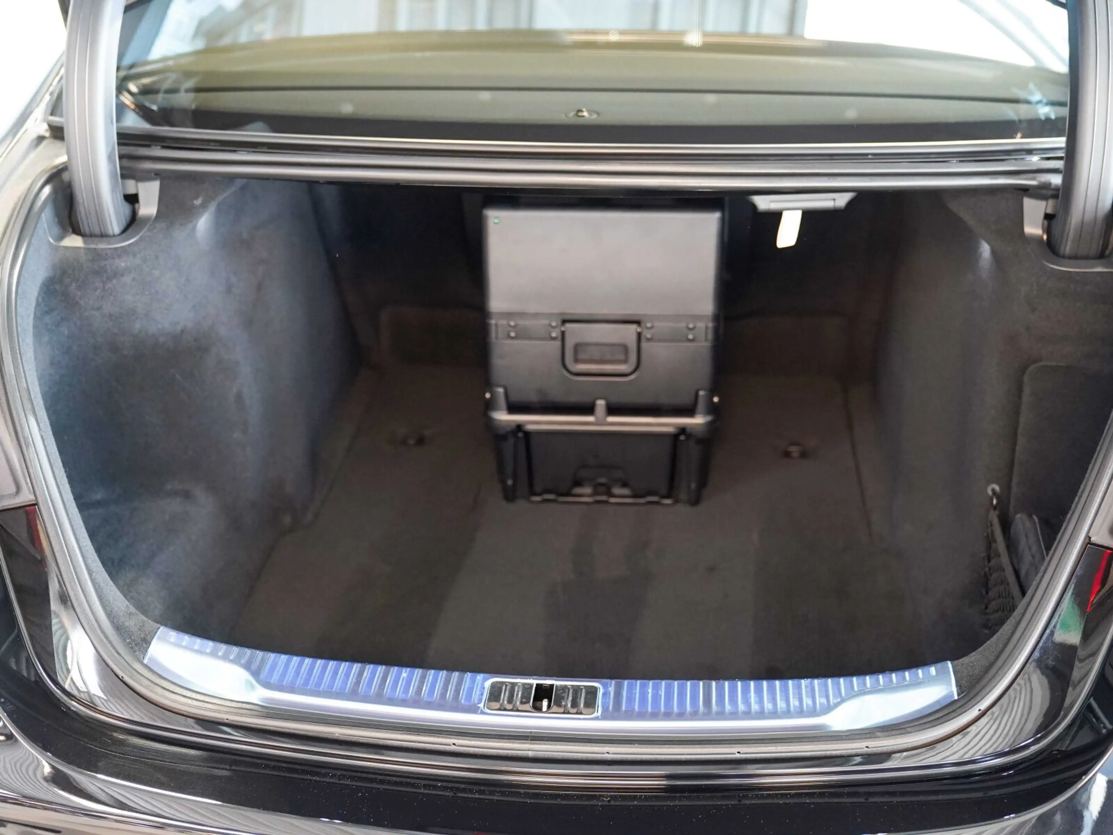 Mercedes-Benz S 450 d 4M AMG Line lang Night Paket Nappa Leder — photo 4