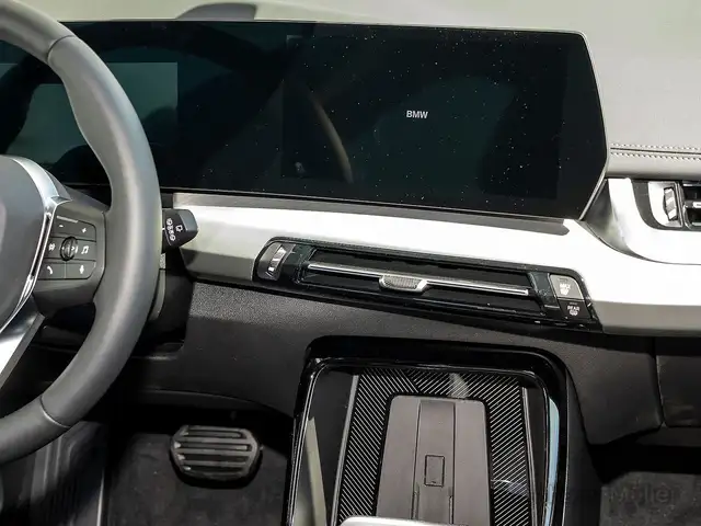 BMW 2 Series view 7