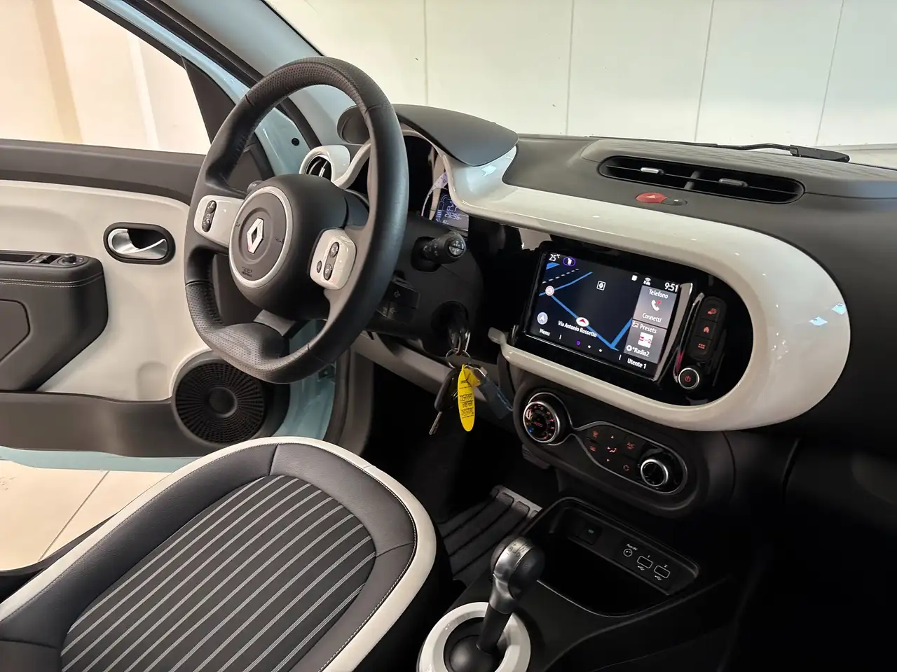 Renault Twingo Techno, миниатюра 19