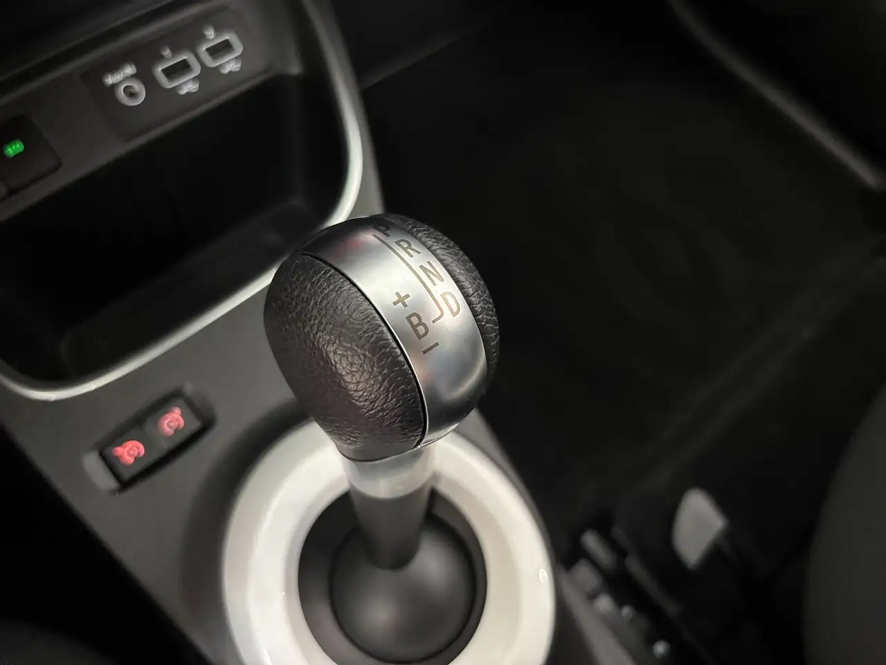 Renault Twingo Techno, миниатюра 21