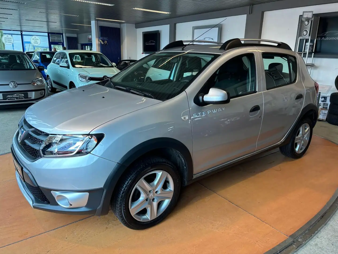 Dacia Sandero II Stepway Ambiance /1.Hd/SH/99TKM/Klima Grau - 1