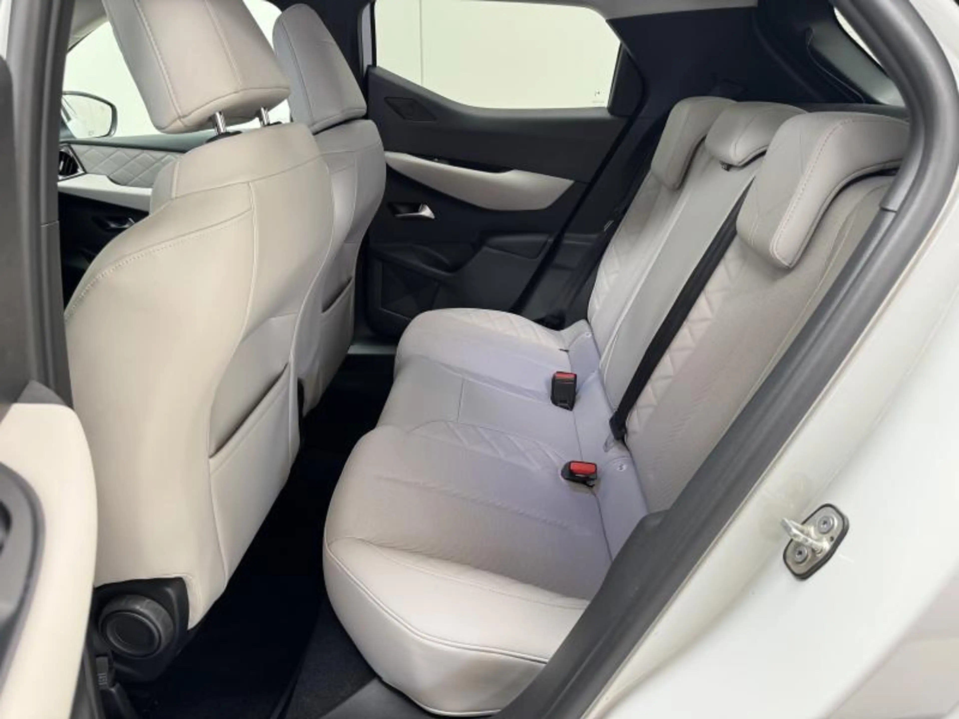 DS Automobiles DS 3 Crossback 1.2i So Chic **NIEUWSTAAT!** LED|GPS|PDC|ACC|CAM|C — photo 11
