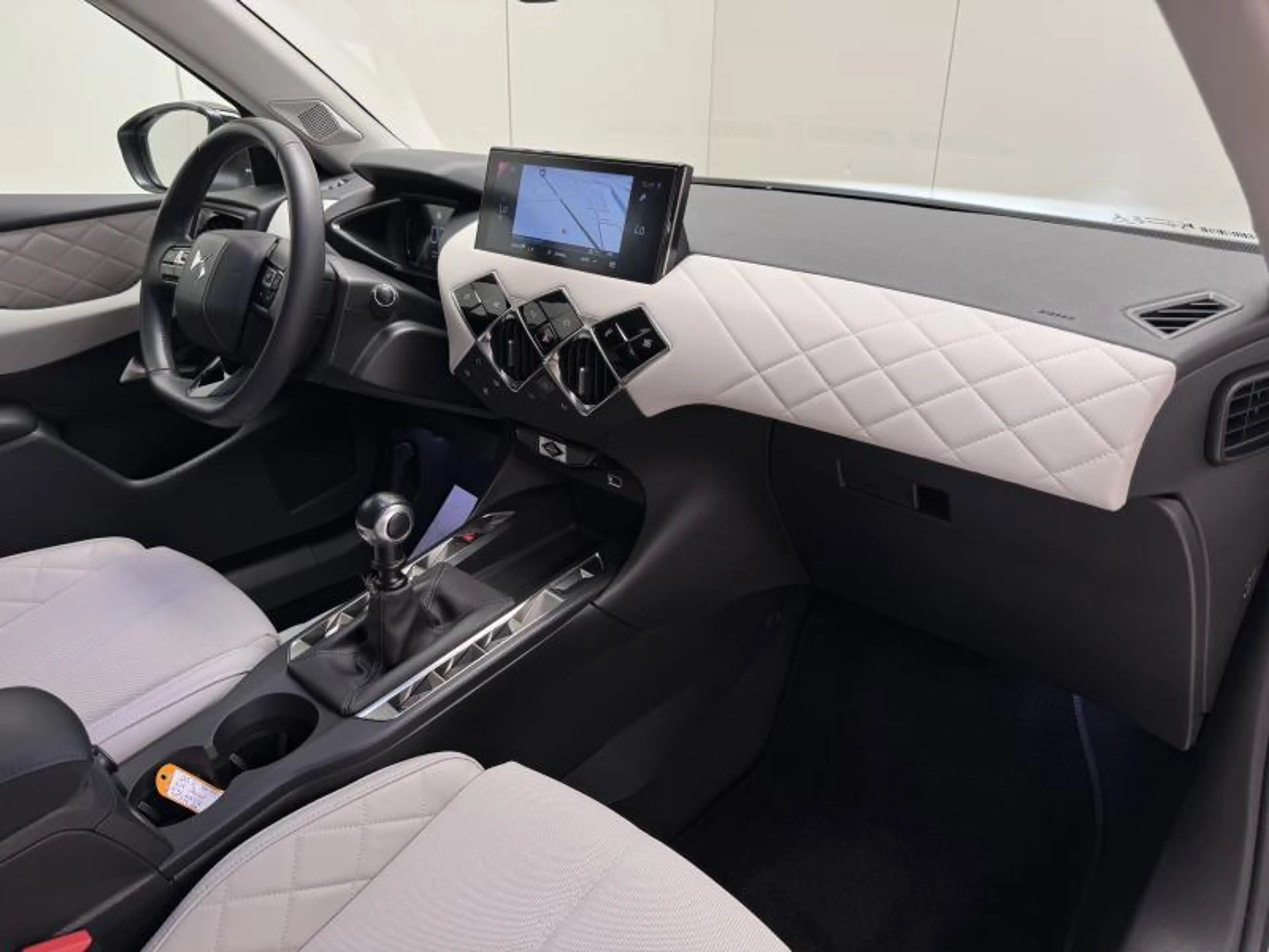 DS Automobiles DS 3 Crossback 1.2i So Chic **NIEUWSTAAT!** LED|GPS|PDC|ACC|CAM|C — photo 14
