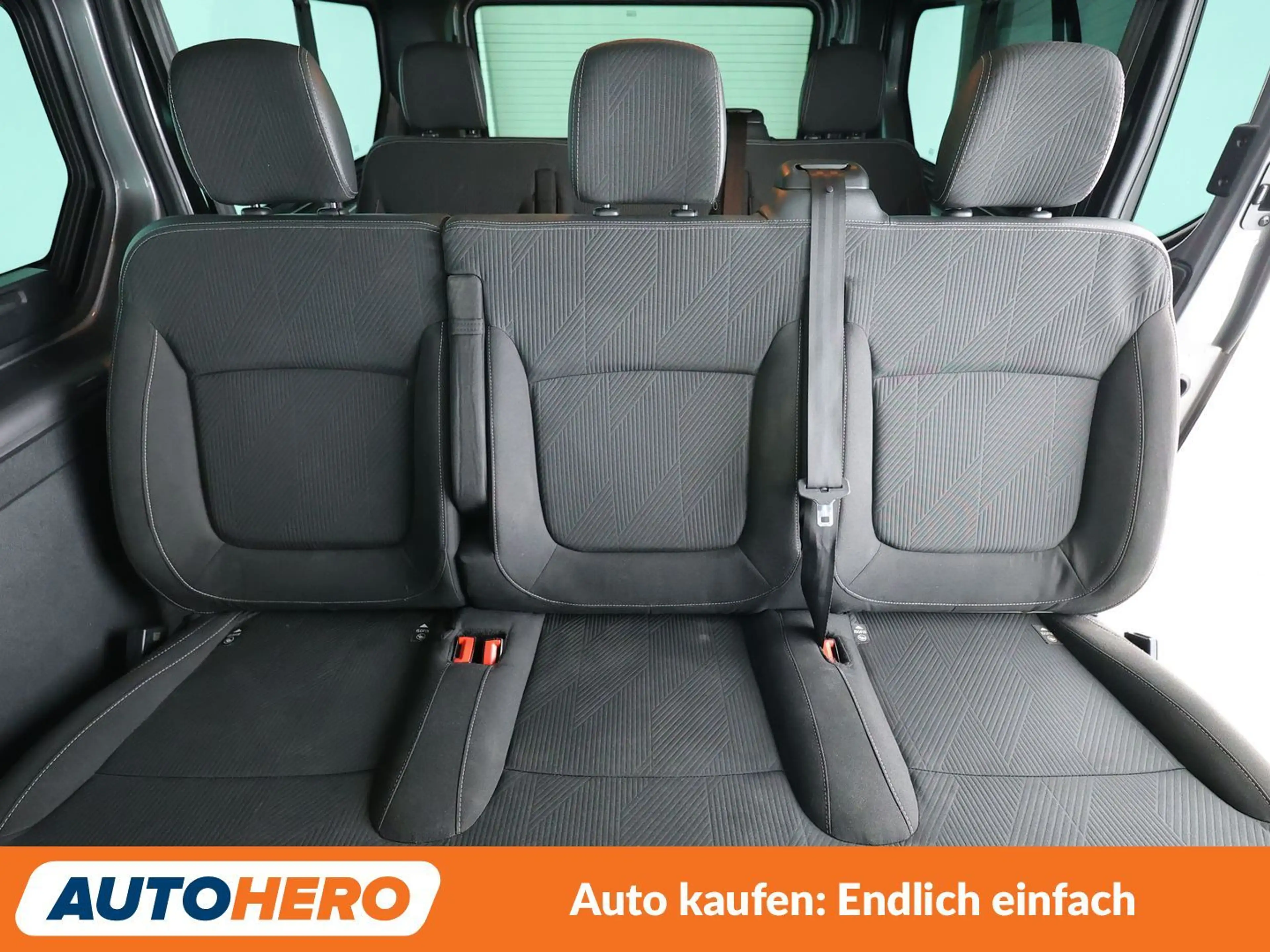 Nissan NV300 1.6 dCi L2H1 2,9t Premium*NAVI*TEMPO*CAM*PDC* — photo 15
