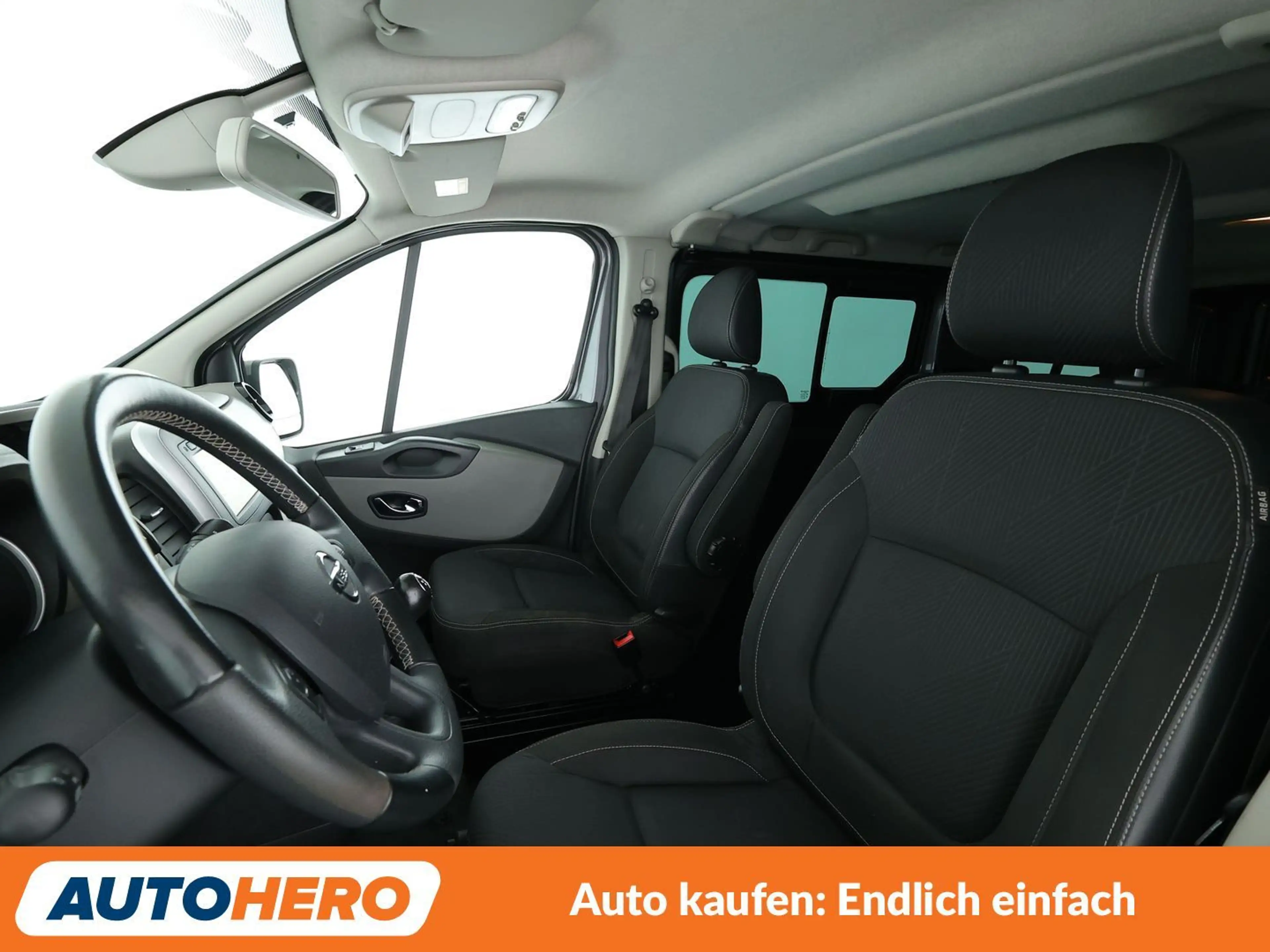 Nissan NV300 1.6 dCi L2H1 2,9t Premium*NAVI*TEMPO*CAM*PDC* — photo 10