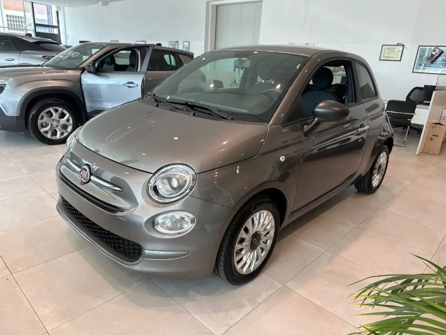 Fiat 500 1.0 Hybrid Gris - 1