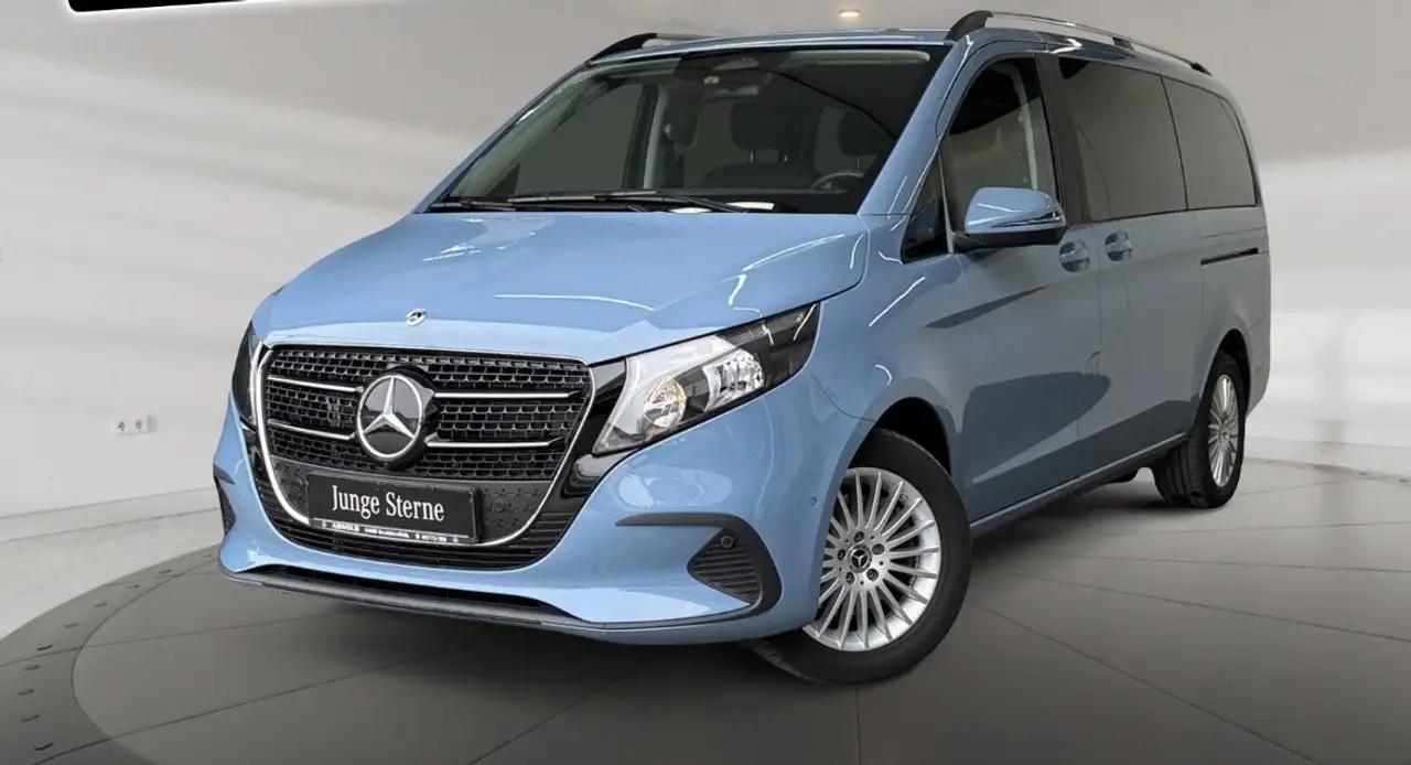 Mercedes-Benz V 220