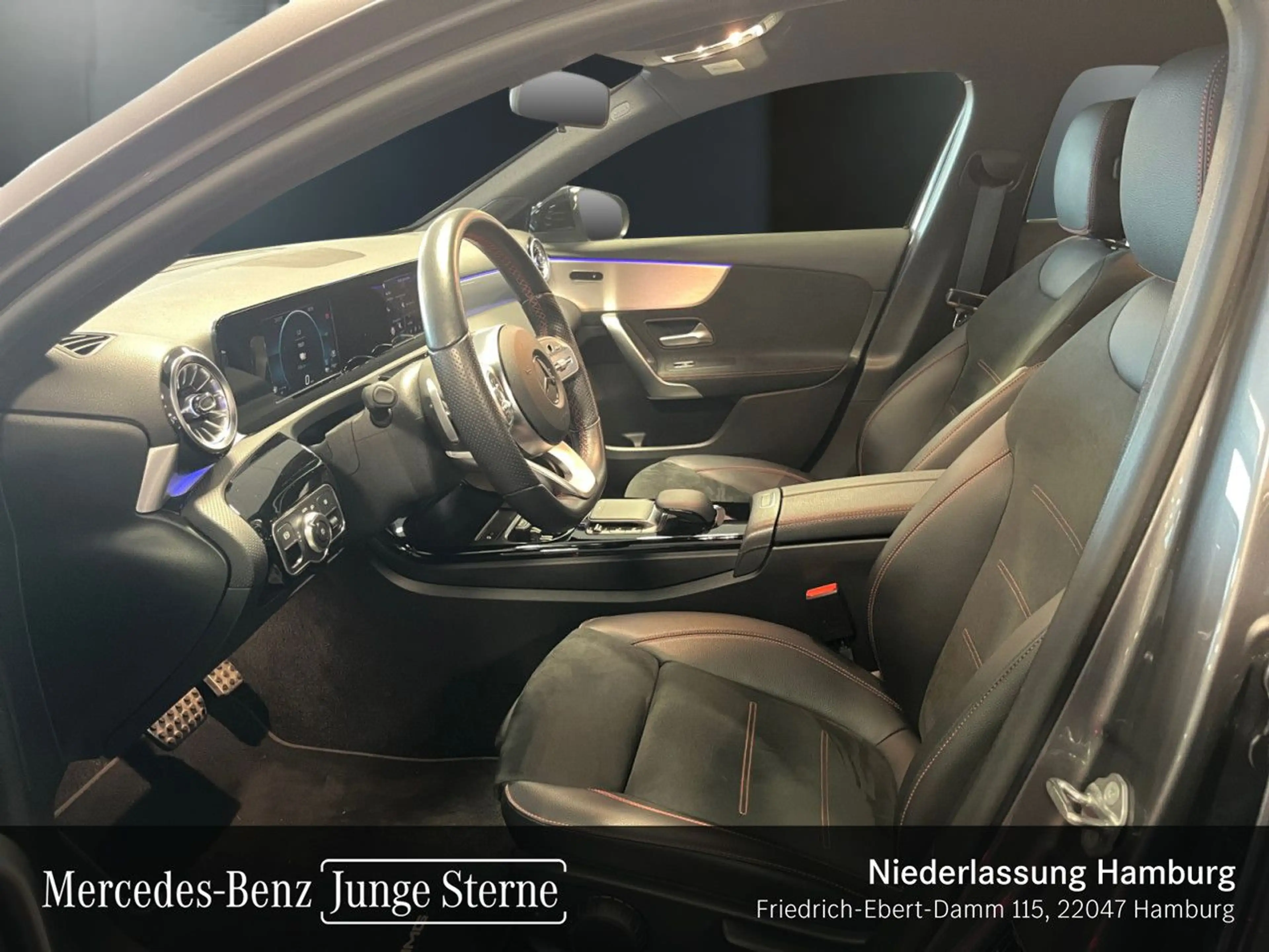 Mercedes-Benz A 250 e Lim AMG+NIGHT+LED+8G — photo 11