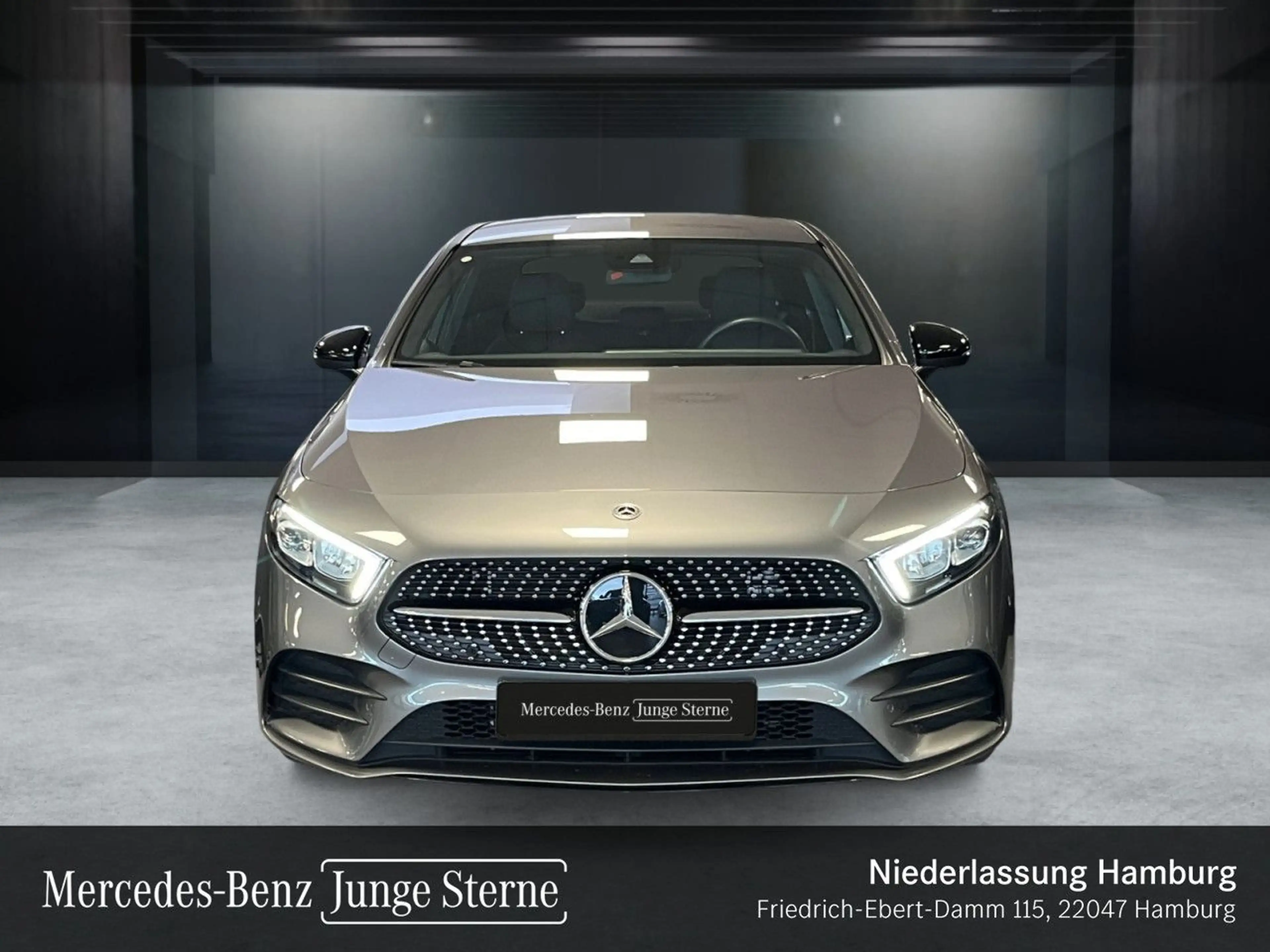 Mercedes-Benz A 250 e Lim AMG+NIGHT+LED+8G — photo 10