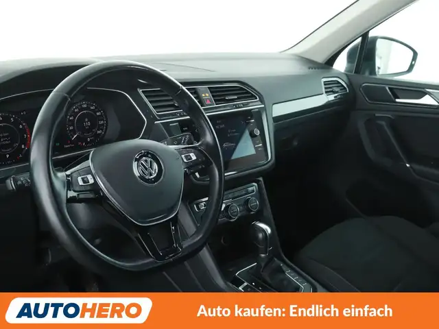 Volkswagen Tiguan view 11
