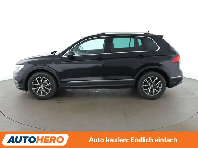 Volkswagen Tiguan view 3