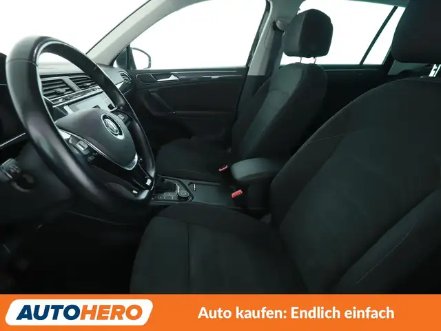 Volkswagen Tiguan view 10