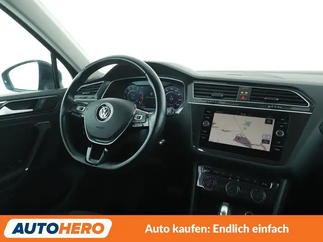 Volkswagen Tiguan view 13