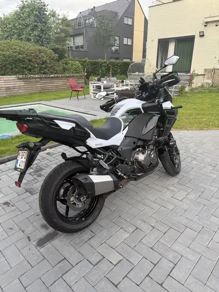Kawasaki VERSYS 1000 - foto 3
