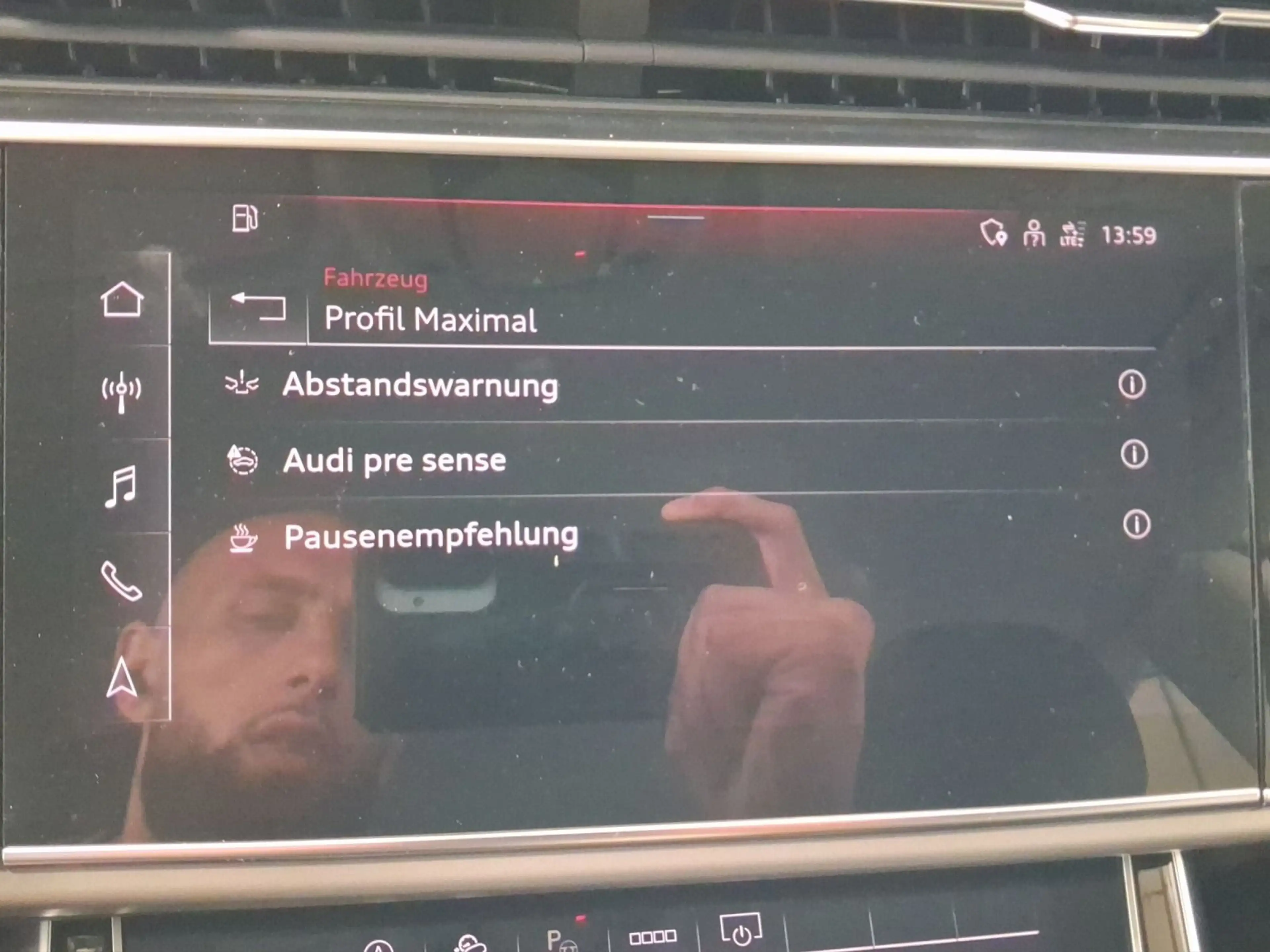 Audi Q8 55 TFSI Q LED KAMERA LM19 — photo 12