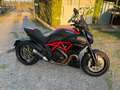 Ducati Diavel CARBON RED Rojo - thumbnail 1
