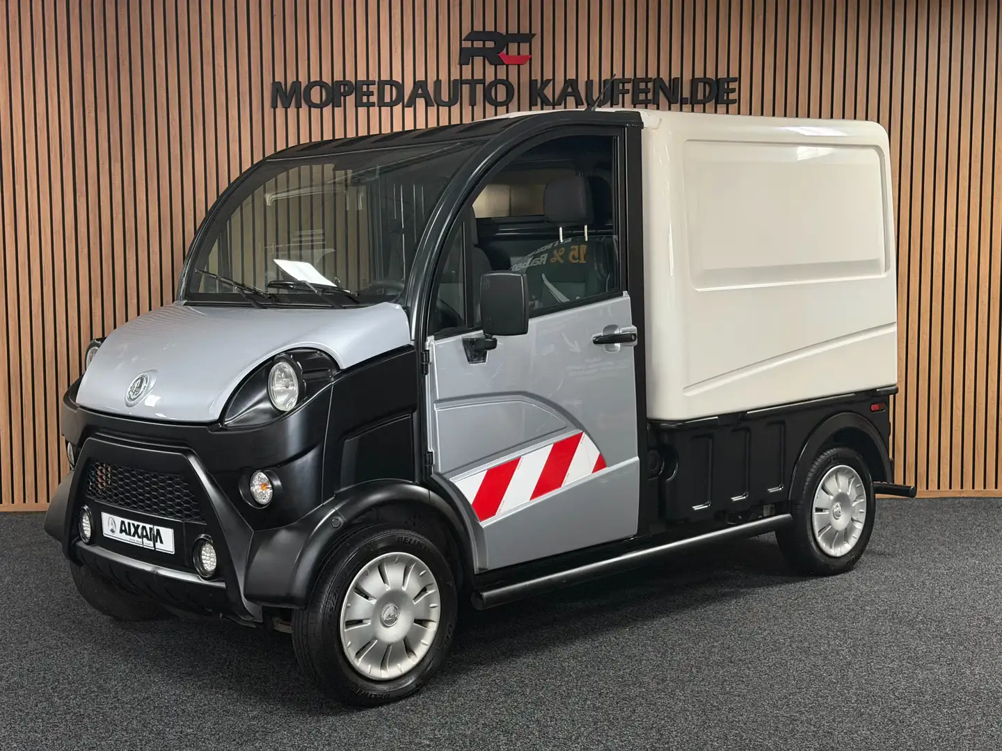 Aixam D-truck Kastenwagen | 8 PS Kubota | Rückfahrkamera - 1