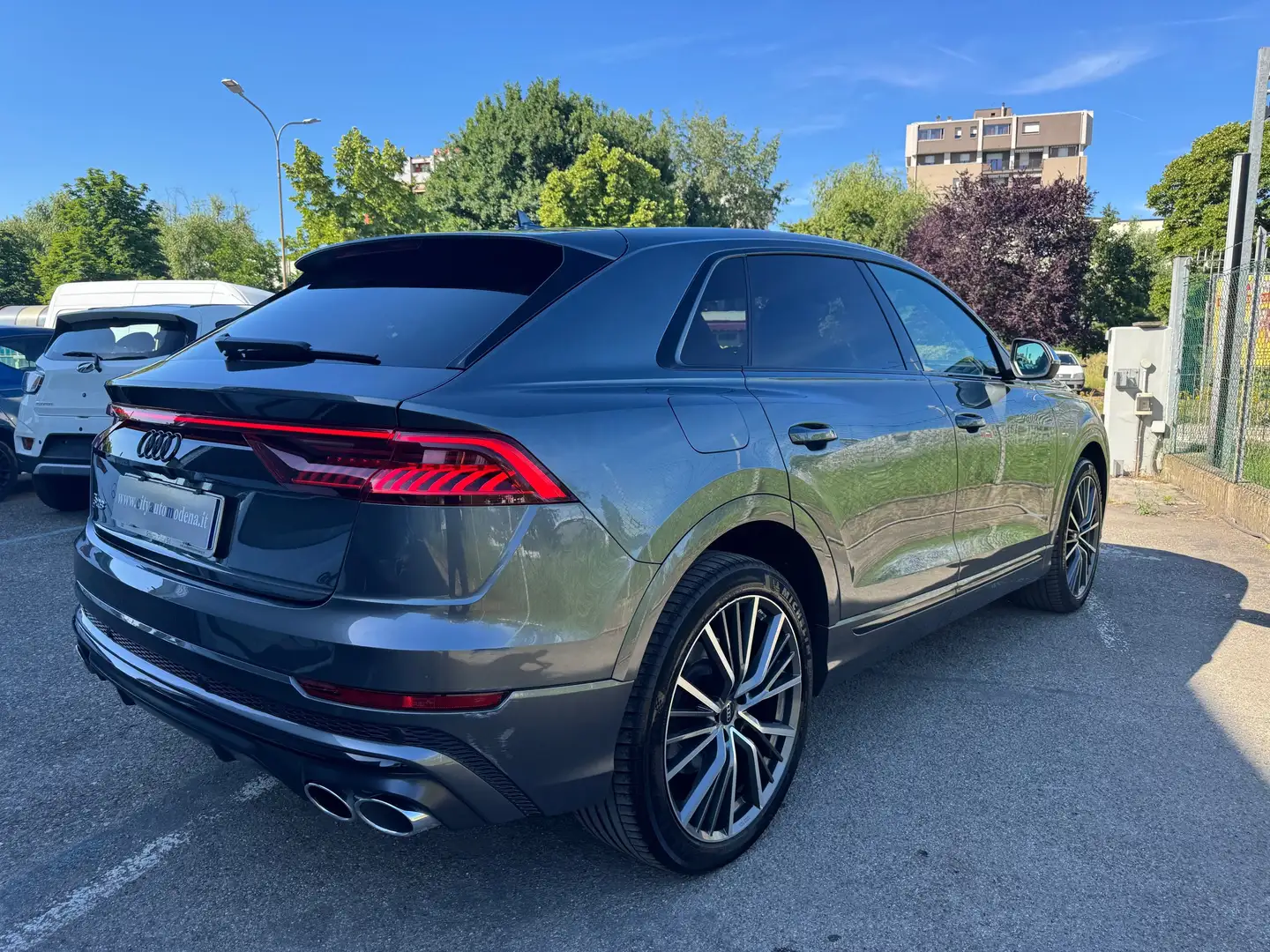 Audi SQ8 4.0 V8 TDI MHEV QUATTRO S-TRONIC S-LINE 435CV Gris - 2