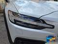 Volvo V60 Cross Country B4 (d) AWD automatico Ultimate IVA ESPOSTA Weiß - thumbnail 34