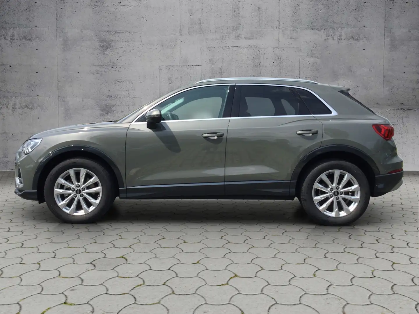 Audi Q3 advanced 35 TDI S tronic LED/AHK/ACC KLIMA ALU Grau - 2