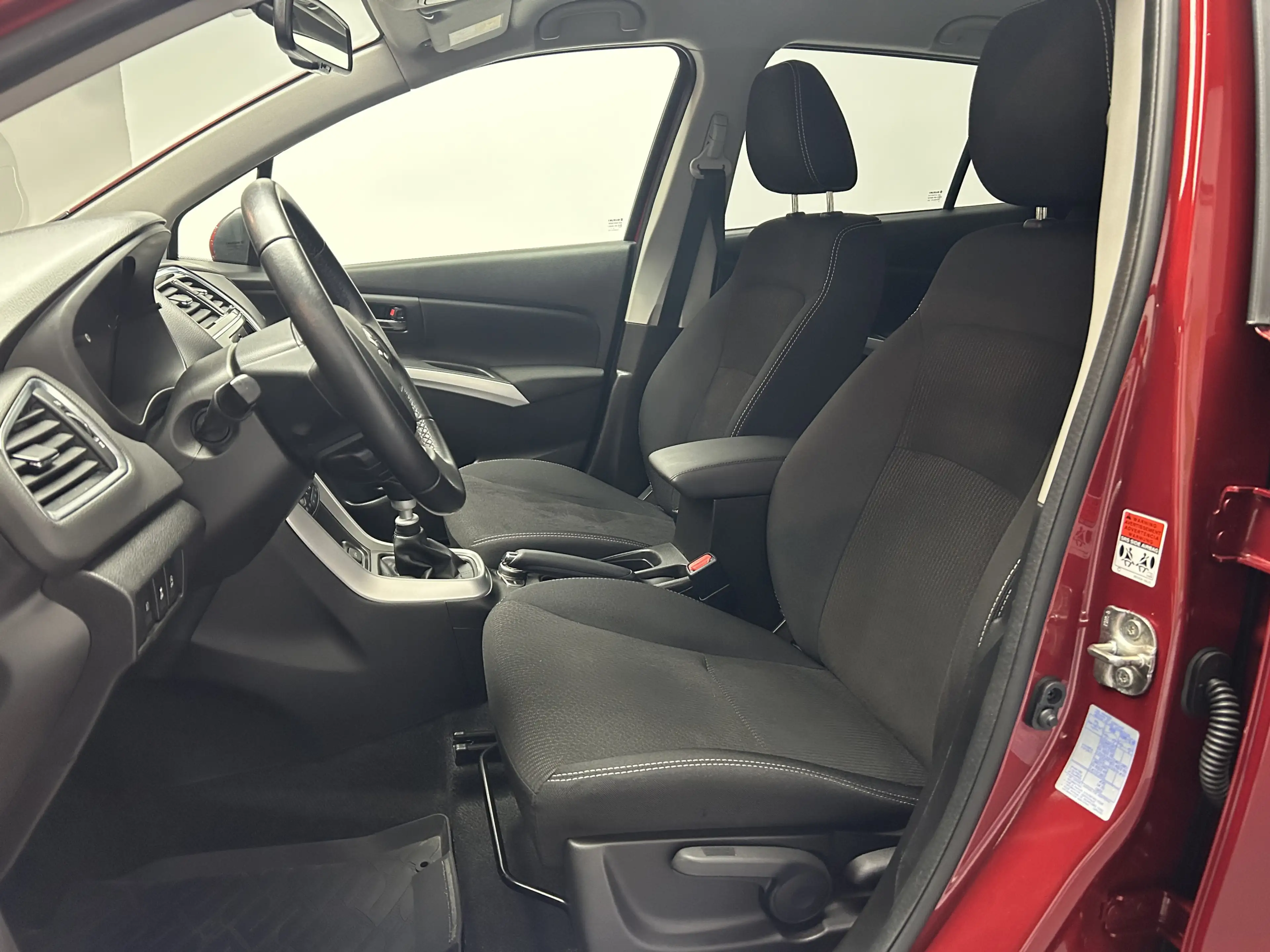 Suzuki SX4 S-Cross Comfort AHK LED R.Cam Temp Klima — photo 9