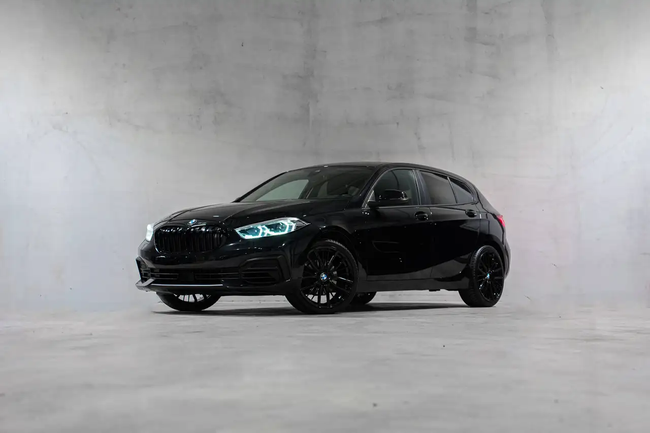 BMW 116 ✖️ 19' PACK M LED FULL BLACK TVA ✔️