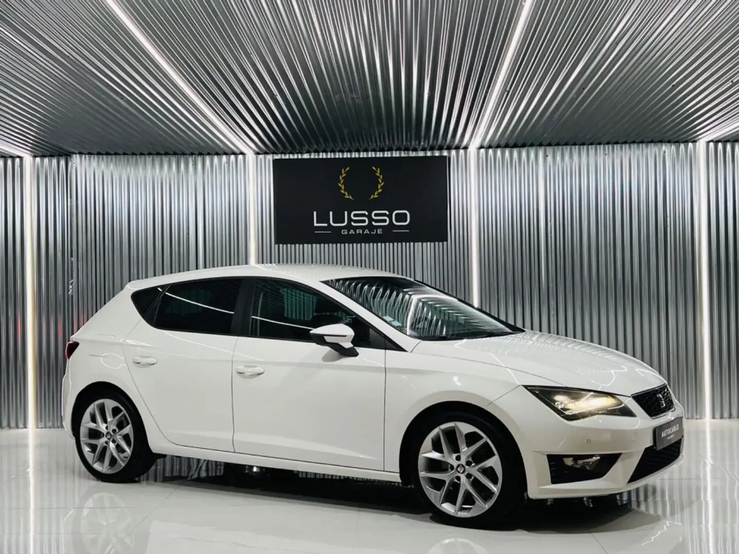 SEAT Leon 1.4 TSI 122cv StSp FR Blanc - 1