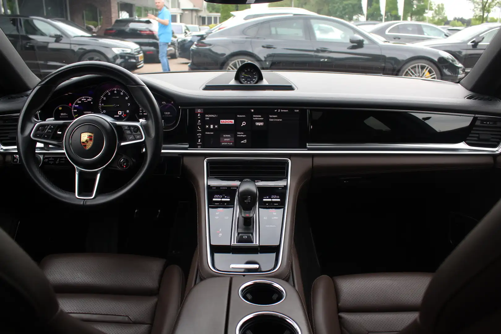 Porsche Panamera Sport Turismo 2.9 4 E-Hybrid / Panoramadak / 360Ca Grijs - 2