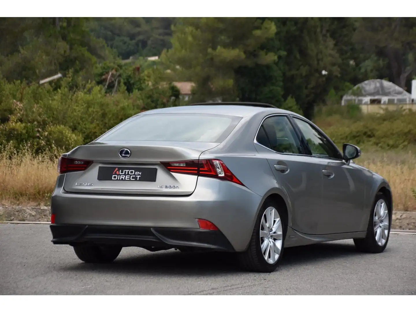 Lexus IS 300 300h - BV E-CVT 300H . PHASE 1 Grau - 2