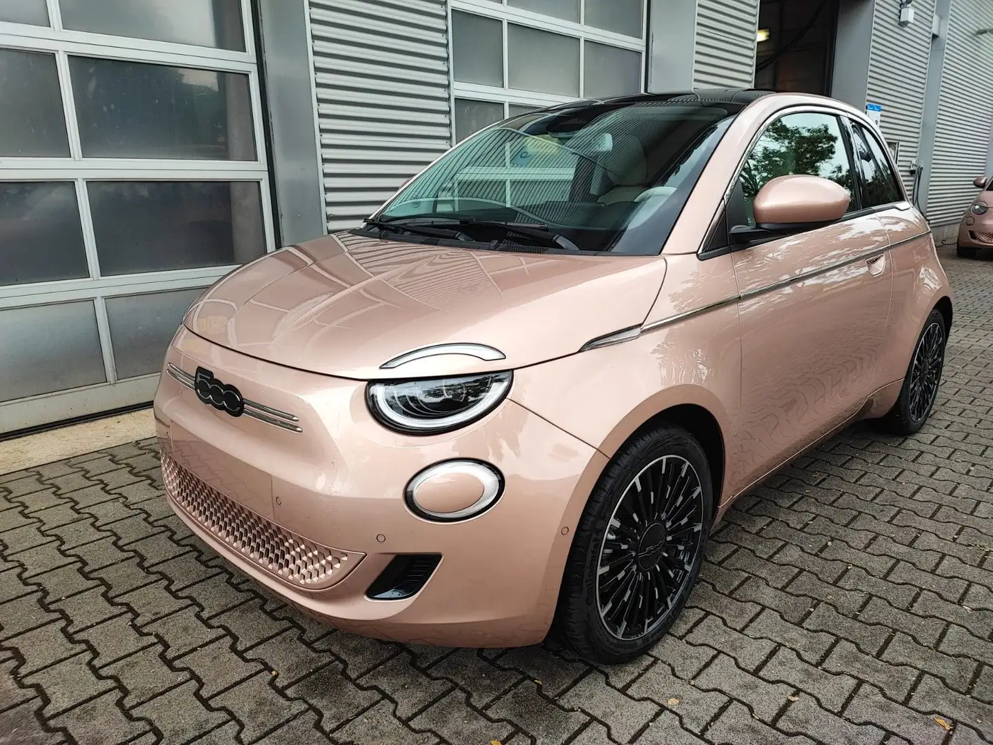 Fiat 500 Neuer 500 by Bocelli 3+1 42 kWh Gold - 1