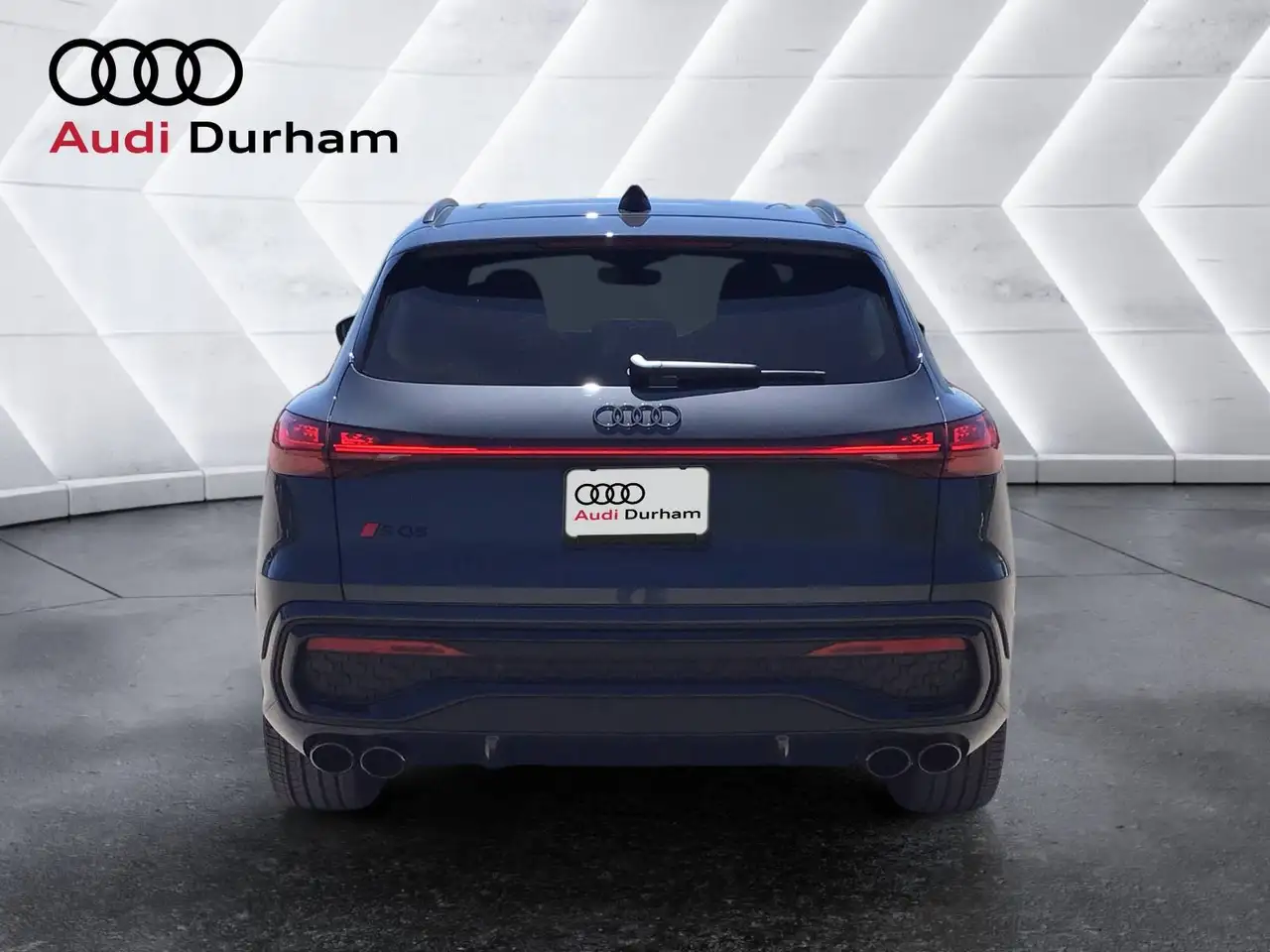 Audi SQ5 снимка Audi SQ5