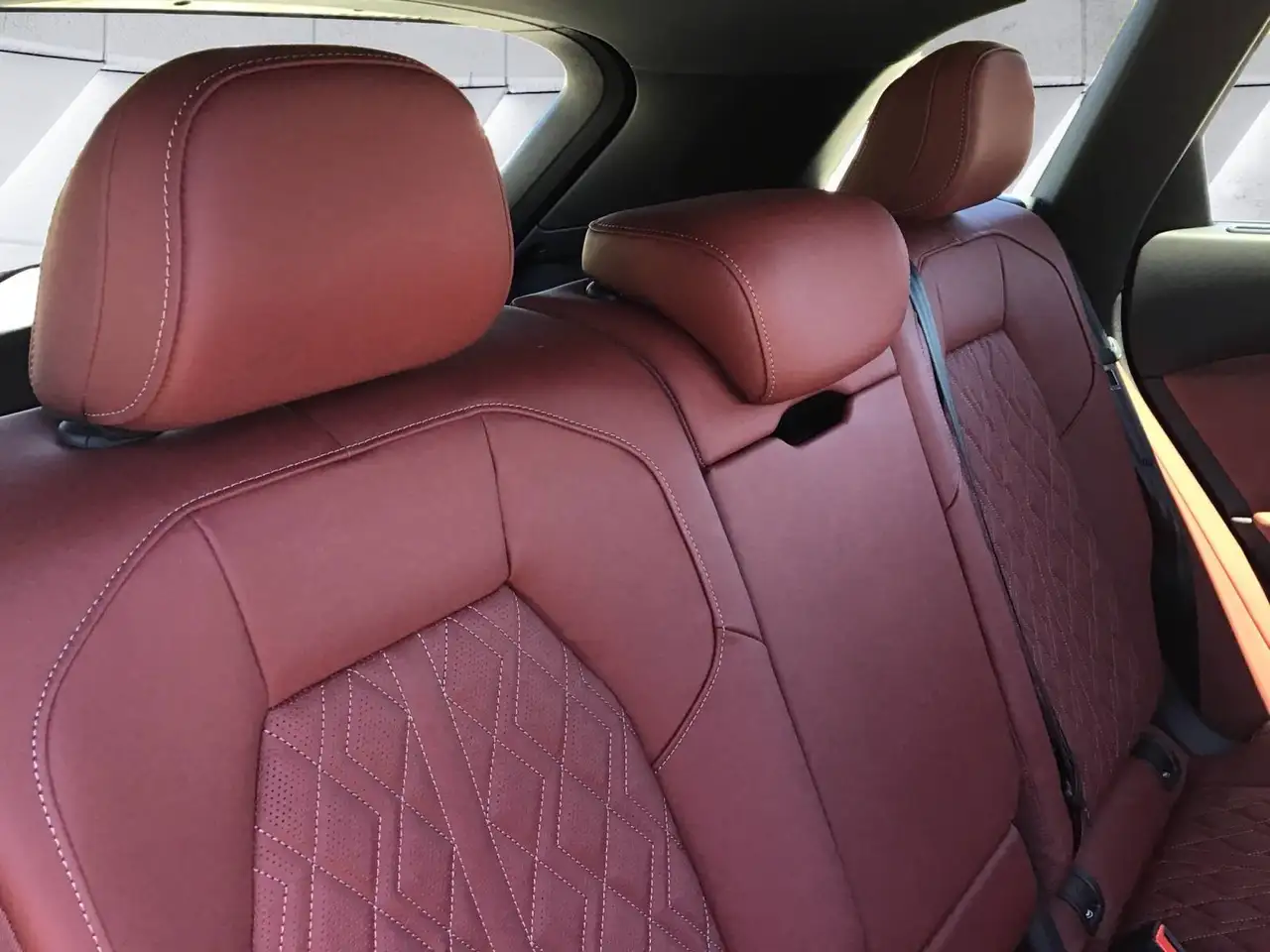 Audi SQ5 снимка Audi SQ5