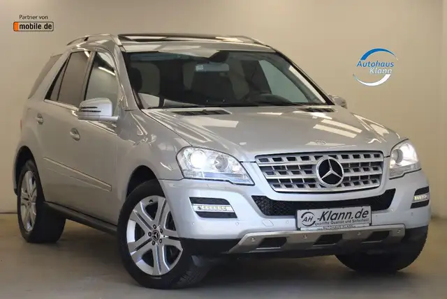 Mercedes-Benz ML 350 CDI 231PS 7G 4M SportPaket Airmatic AHK