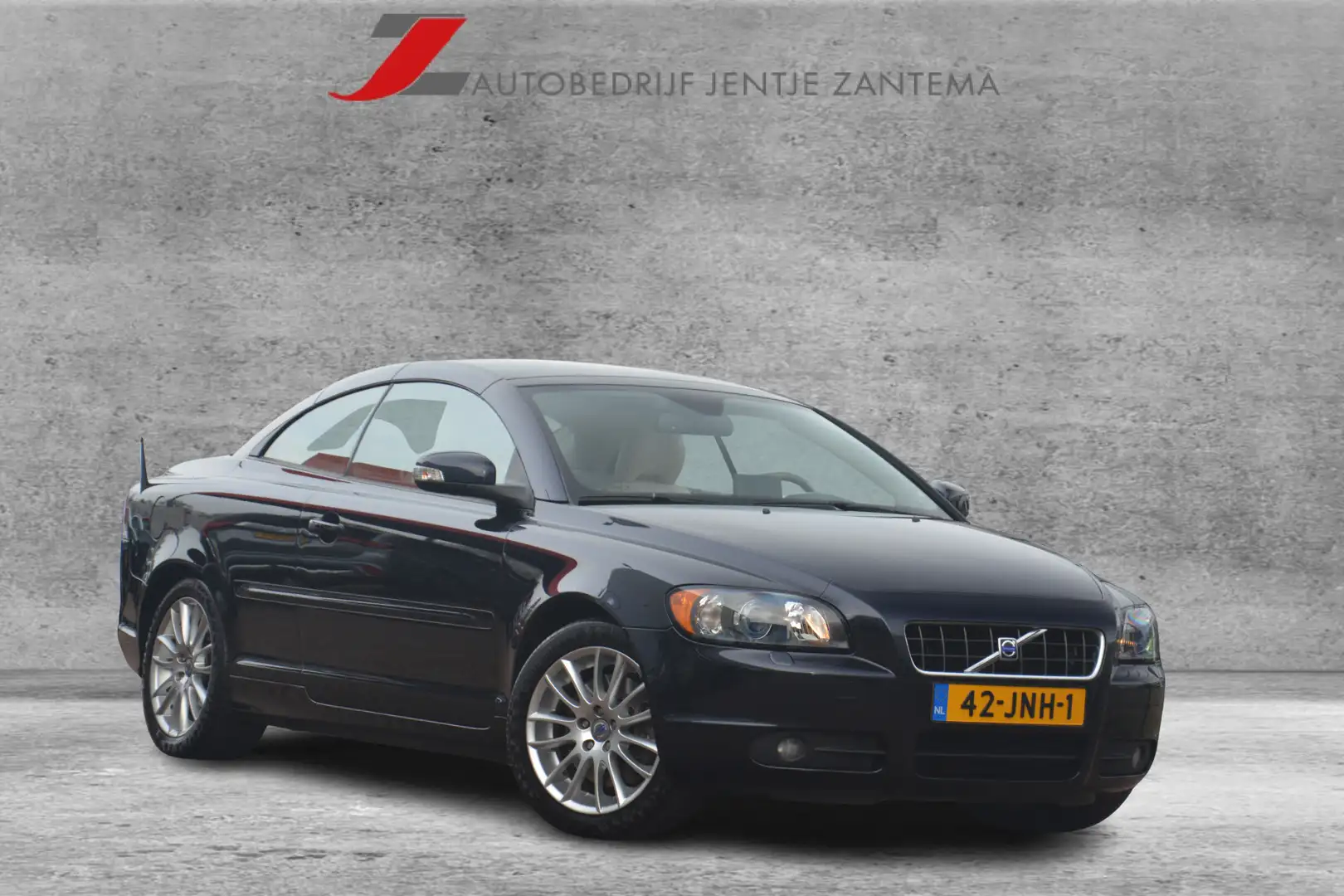 Volvo C70 Convertible 2.0D Summum | Navigatie | Cruise-contr Blau - 2