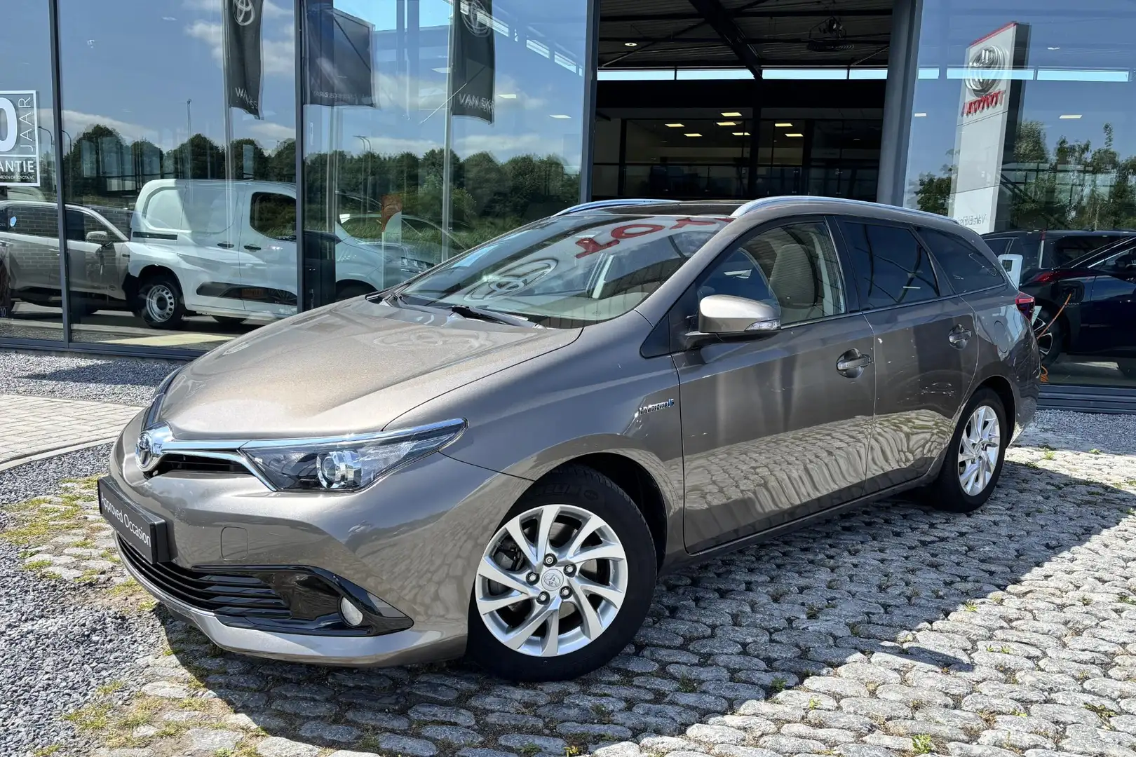 Toyota Auris Touring Sports 1.8 Hybrid Dynamic Grigio - 2