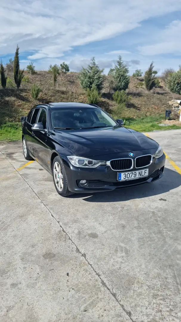 BMW 320 320dA Touring xDrive Sport - 1