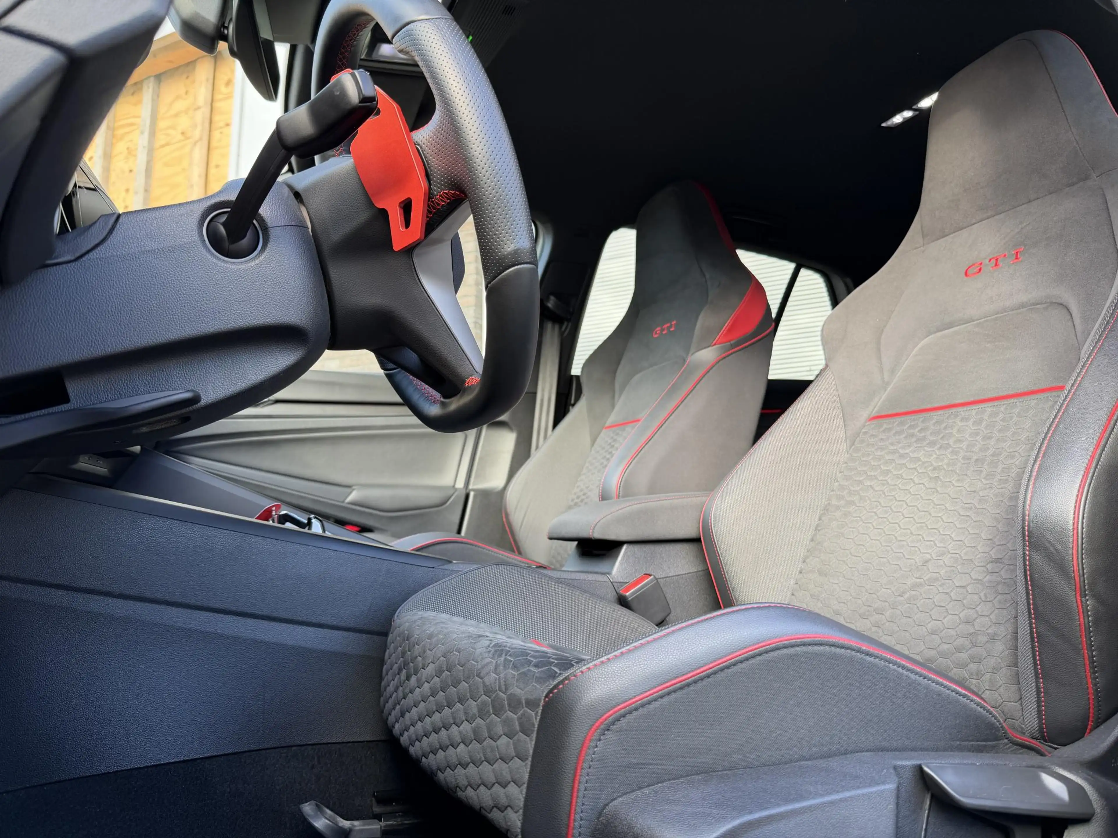 Volkswagen Golf GTI 2.0 TSI CLUBSPORT 45 | AKRA | H/K | IQ | Side Assi — photo 10