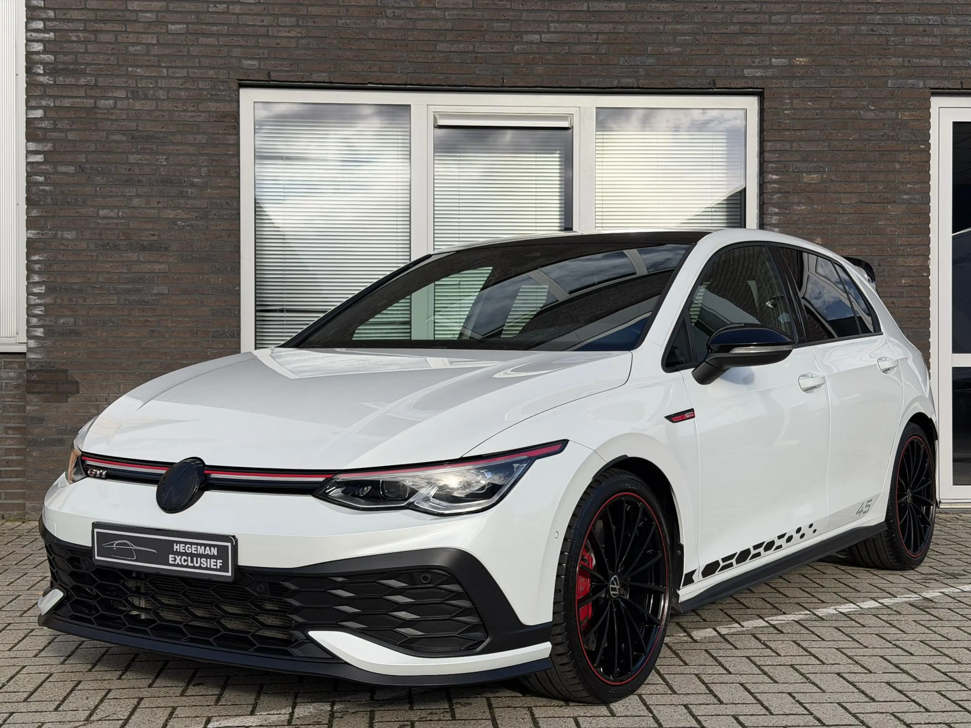 Volkswagen Golf GTI 2.0 TSI CLUBSPORT 45 | AKRA | H/K | IQ | Side Assi