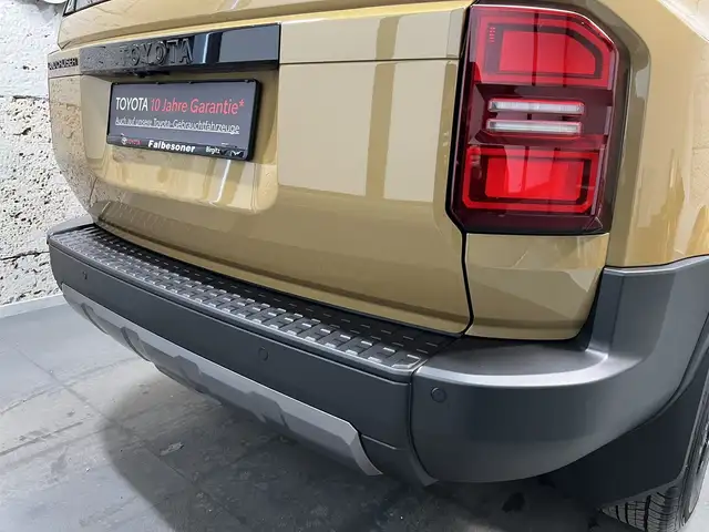 Toyota Land Cruiser 2,8 D-4D "First Edition" Ansicht 11