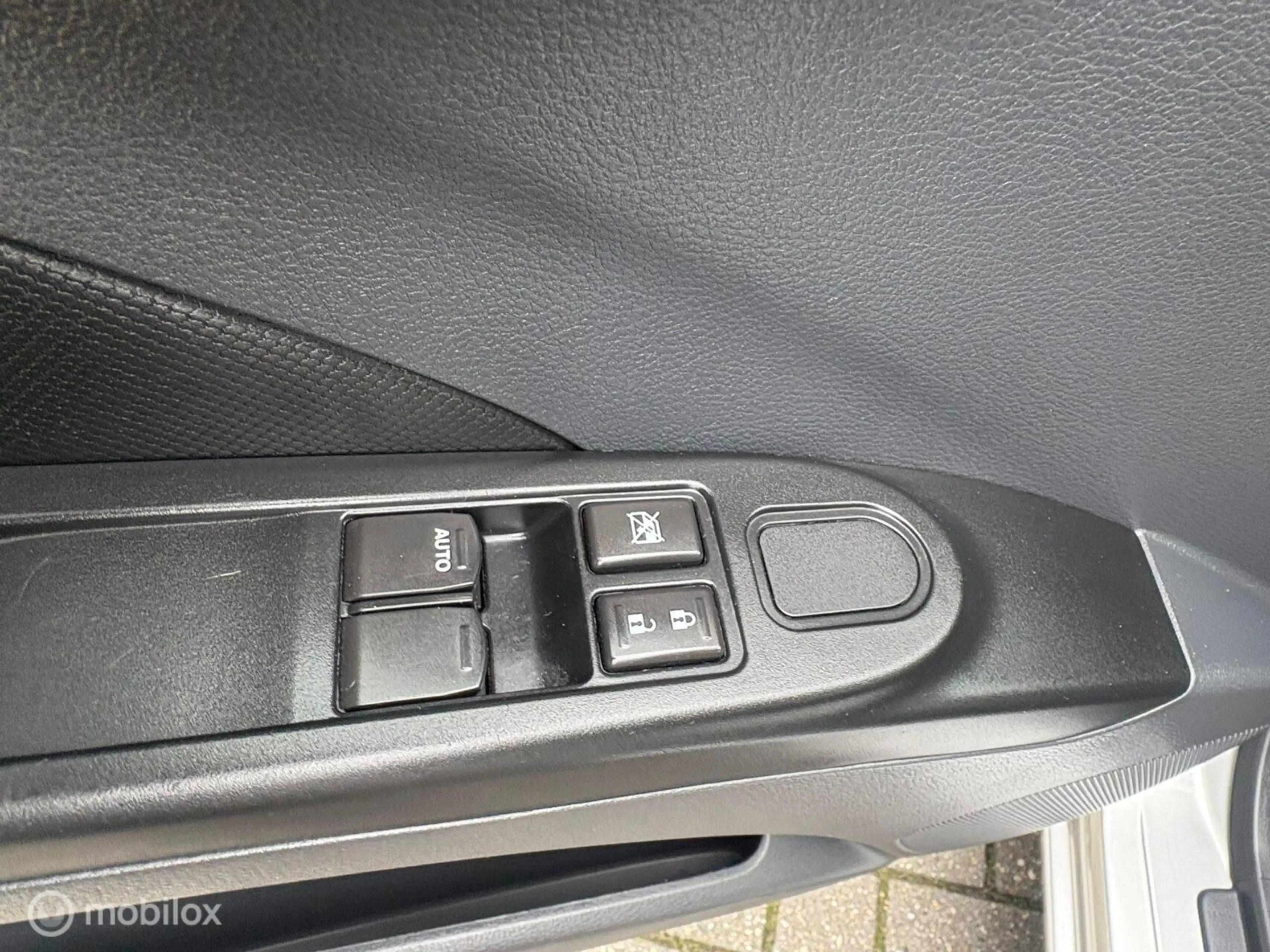 Suzuki Celerio 1.0 5deursAircoTrekhaakElektrPakketBluetooth — photo 14