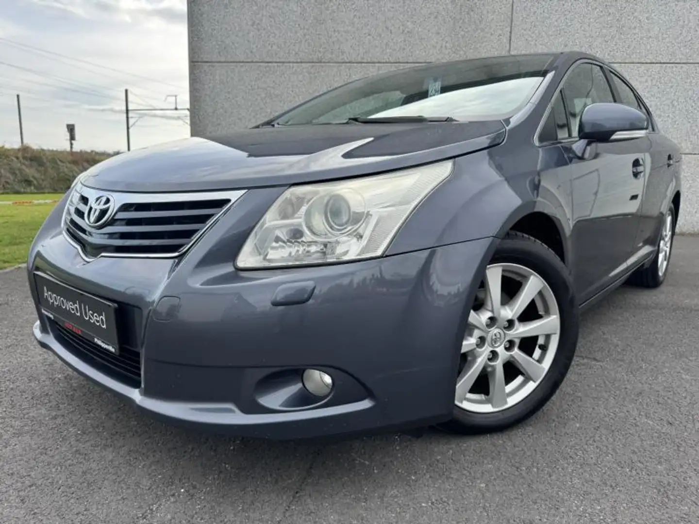 Toyota Avensis BERLINE 2.0 DIESEL DPF LINEA S Blauw - 2