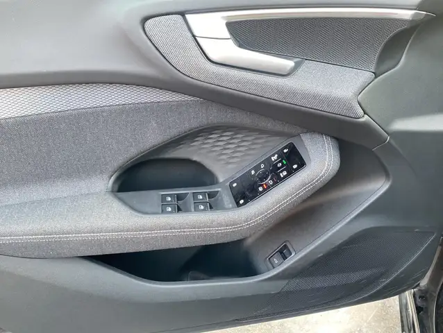 Audi A5 view 5