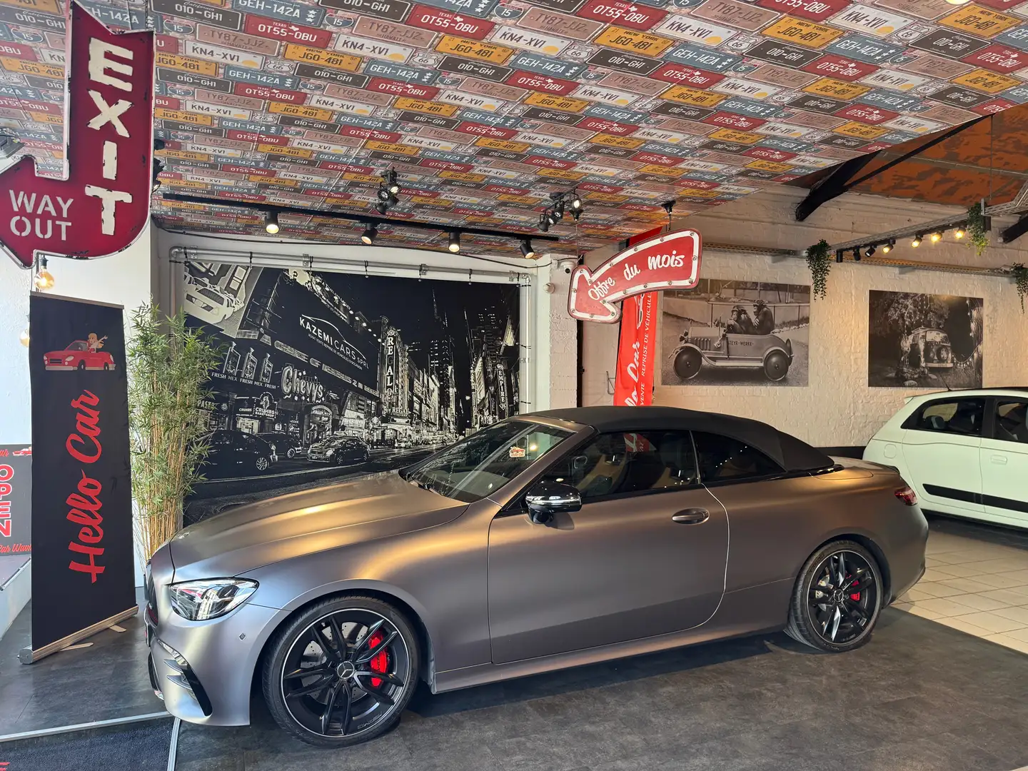 Mercedes-Benz E 53 AMG Cabriolet 4-Matic+ * ULTRA FULL OPTIONS * GARANTIE Gris - 2