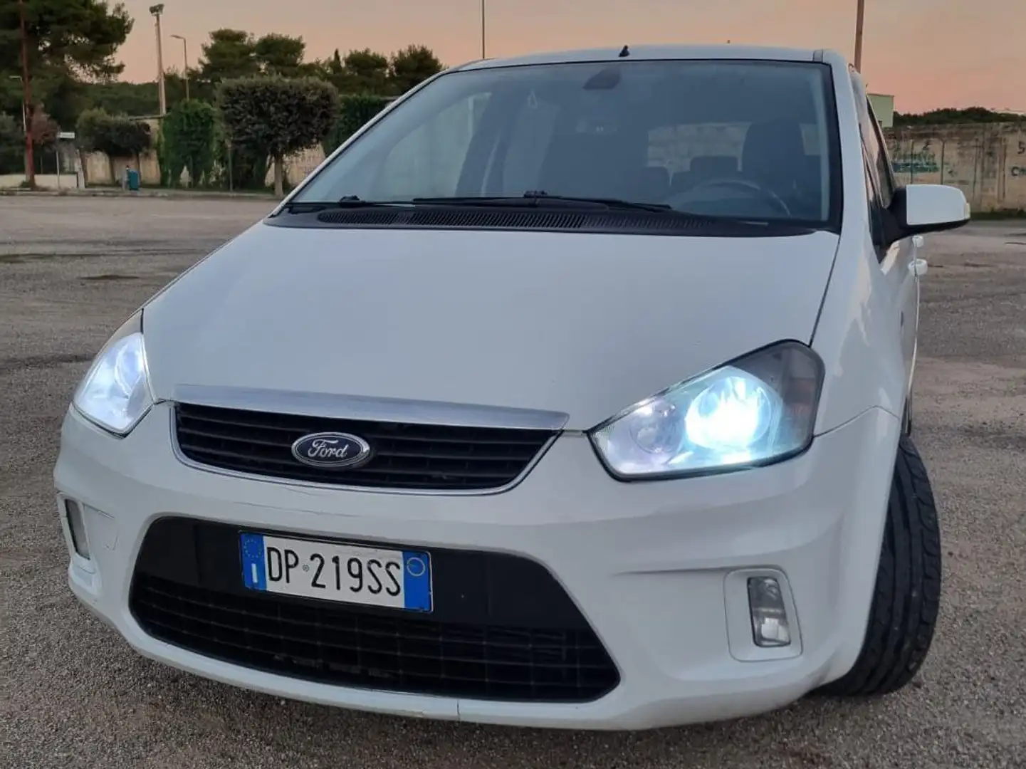 Ford C-Max C-Max 1.6 tdci Titanium Pack c/esp 90cv Bianco - 1