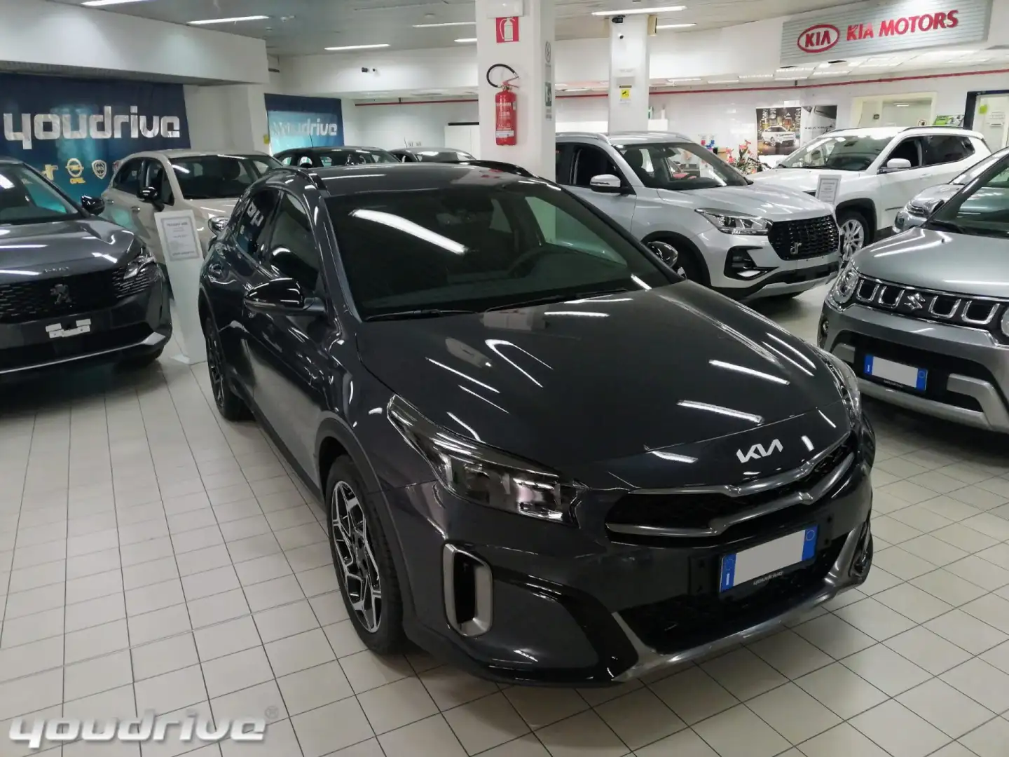 Kia XCeed 1.5 T-GDi 140 CV MHEV MT Business Grigio - 2