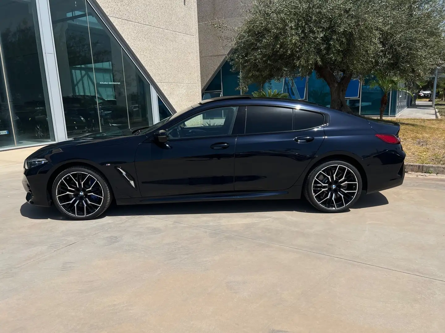 BMW 840 d xdrive Msport possibilità noleggio no scoring Синий - 2