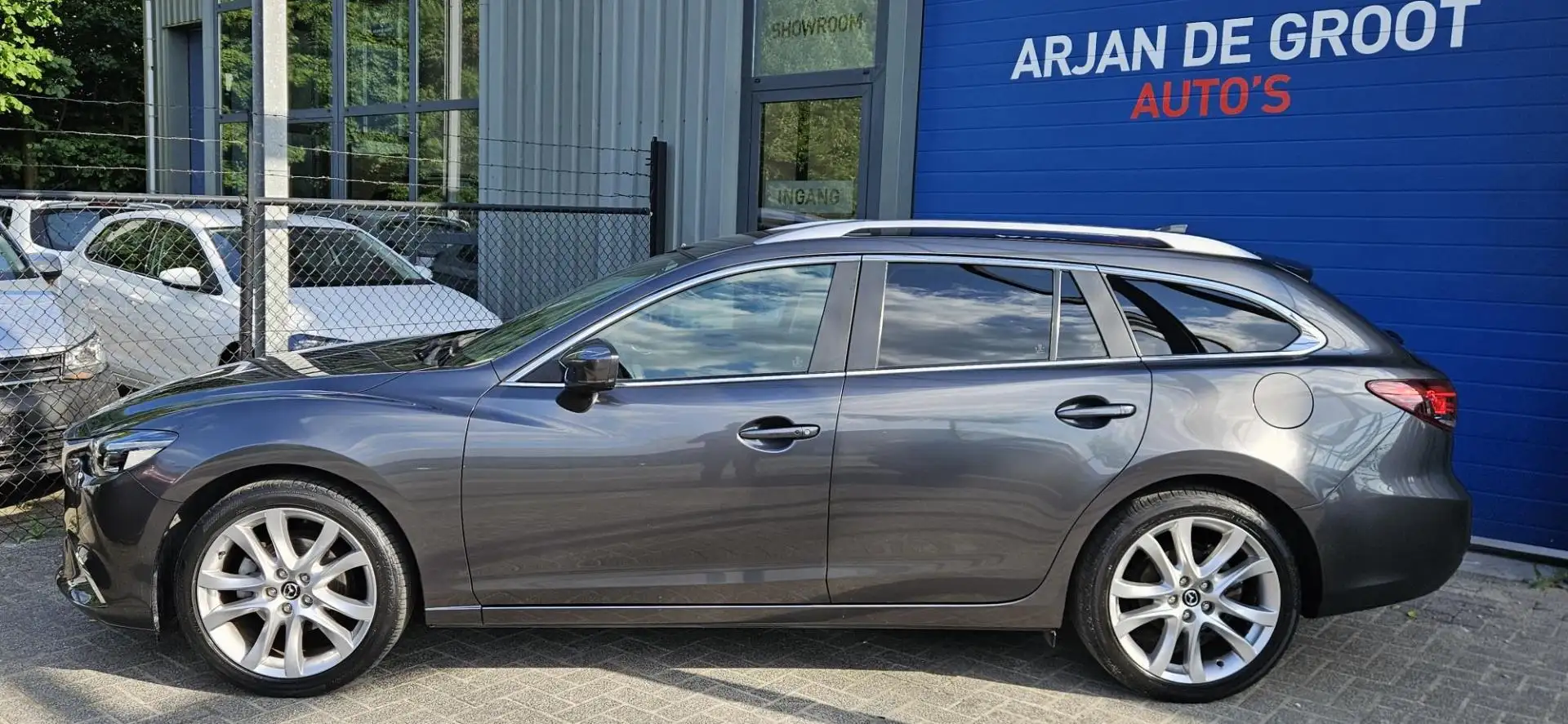 Mazda 6 Sportbreak 2.0 SkyActiv-G 165 Navi Camera Trekhaak Grigio - 2
