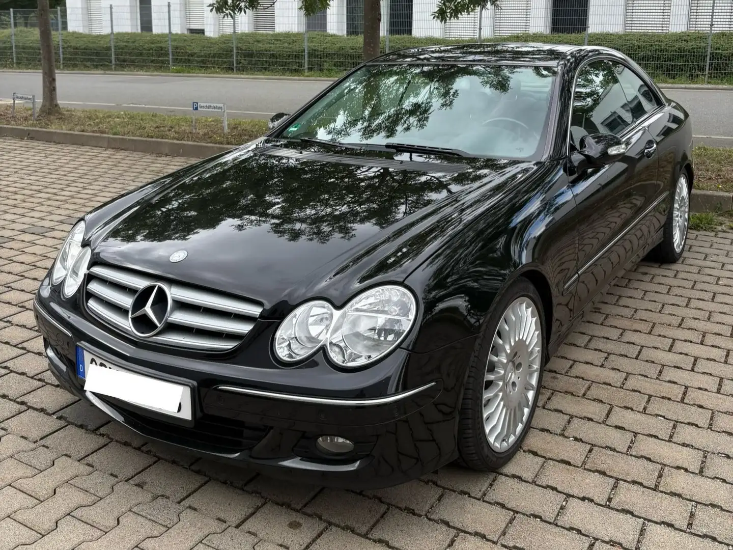 Mercedes-Benz CLK 350 CLK Coupe 350 7G-TRONIC Elegance Schwarz - 2