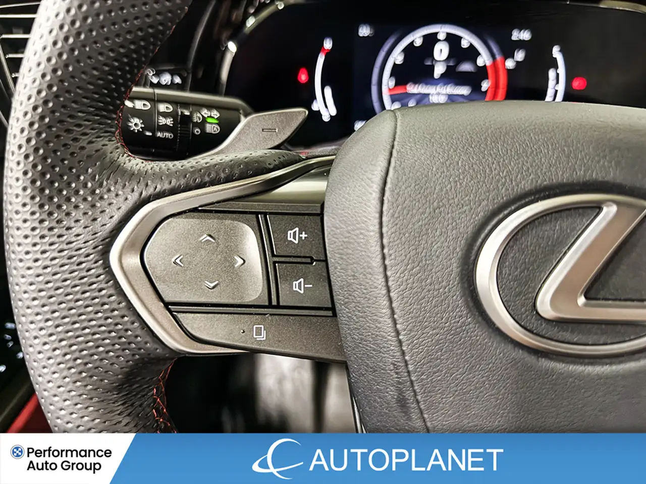 Lexus NX снимка Lexus NX