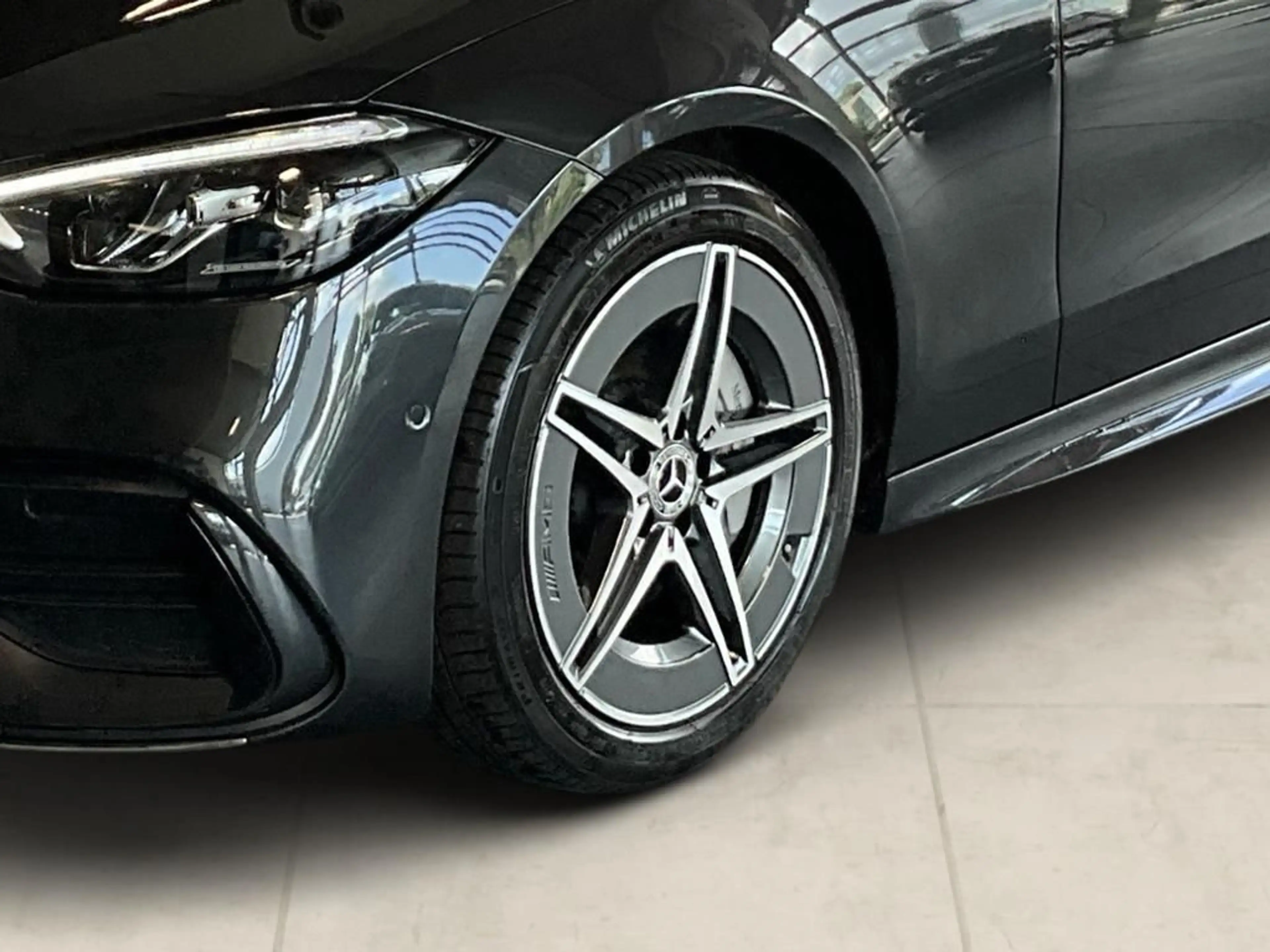 Mercedes-Benz C 200 T AMG Style ACC AHK AUT Kam. KeyLess LED — photo 6